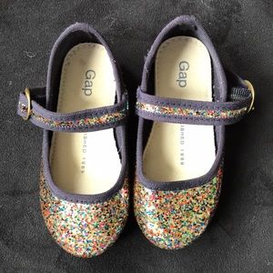 Gap Sparkly Holiday Shoes size 6